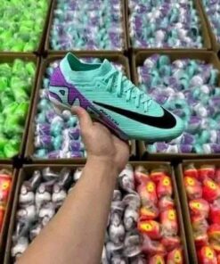 soccer cleats pallets liquidation Wholesale 